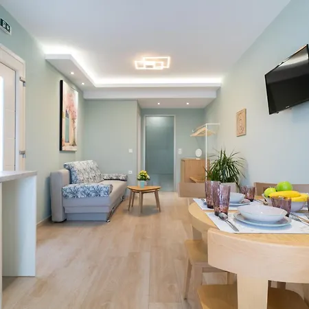 Stepi Apartman Hriszí Amudiá